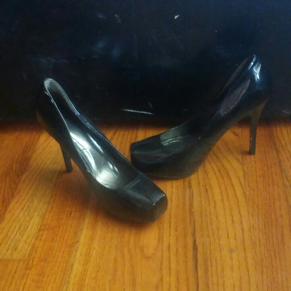 Black heels